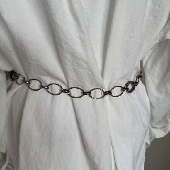 Vintage Liz’ Claiborne Silver Tone Medallion Chain Belt Waist Chain - Picture 4 of 9